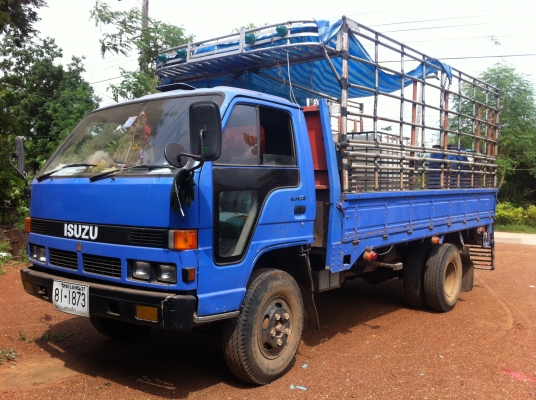 6 ล้อสภาพดี ราคาไม่แพง