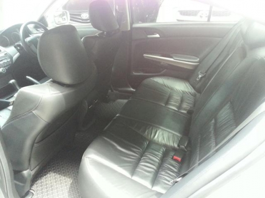 ขายด่วน HONDA ACCORD 2.0E 2010