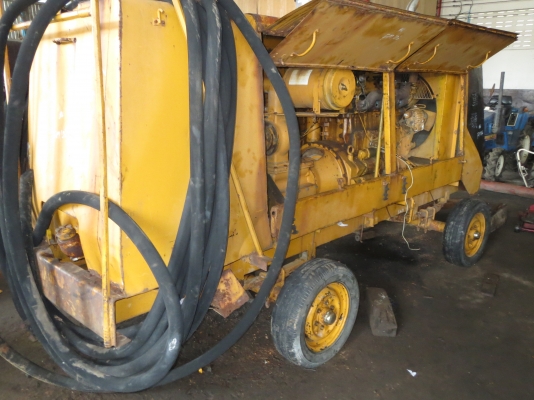 เครื่องปั๊มลม Komatsu เครื่องดีเซล 4สูบ มือสองนอก พร้อมหางลาก