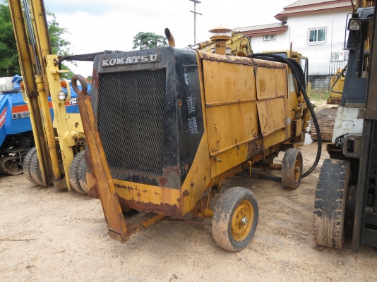 เครื่องปั๊มลม Komatsu เครื่องดีเซล 4สูบ มือสองนอก พร้อมหางลาก
