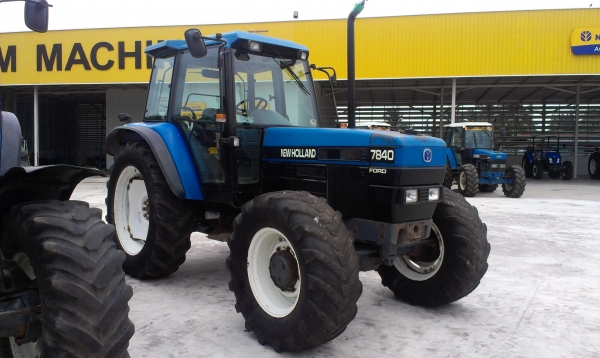 ขายรถไถนิวฮอลแลนด์ 7840 เกียร์ 24x24