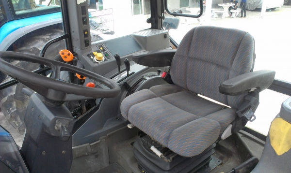 ขายรถไถนิวฮอลแลนด์ 7840 เกียร์ 24x24