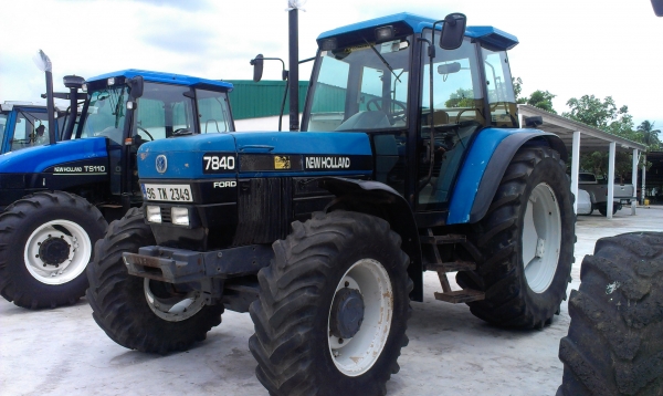 ขายรถไถนิวฮอลแลนด์ 7840 เกียร์ 24x24 คันที่ 2