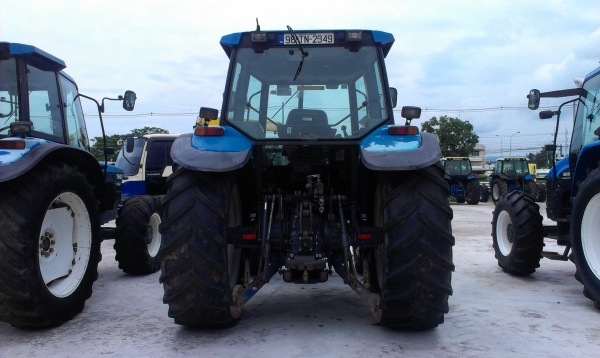 ขายรถไถนิวฮอลแลนด์ 7840 เกียร์ 24x24 คันที่ 2