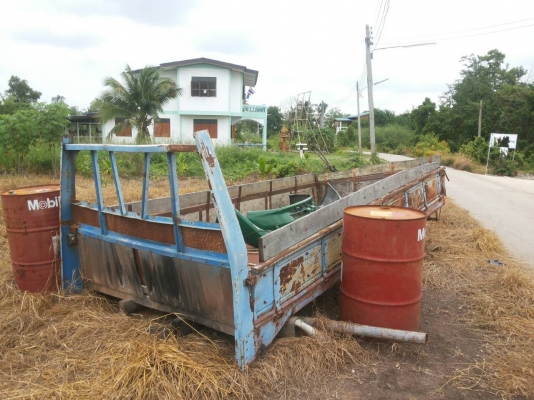 ขายกระบะไม้ 6 ล้อ สีแตกโดนแดดโครงยังดี