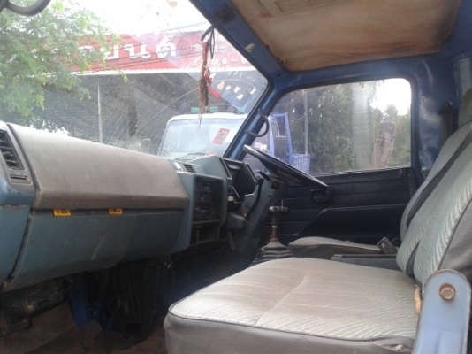 รถ6ล้อ ISUZU NPR 115 ปี38 ยาว4.3 เมตร สภาพสวย เอกสารทะเบียนพร้อม