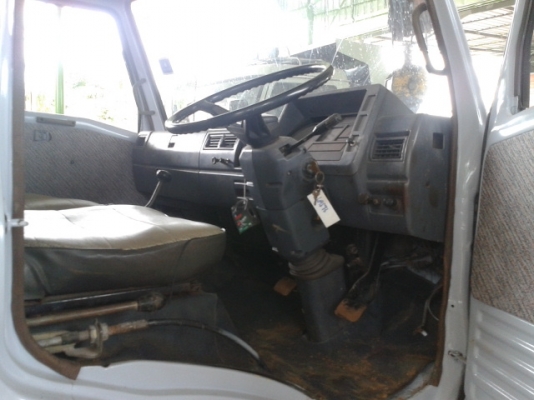 รถ IHNO KM779 ติดเครน2.9ตัน พร้อมใช้งาน รถ IHNO KM779 ติดเครน2.9ตัน พร้อมใช้งาน