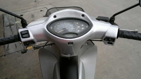 Wave 125s U Box ไมล์ดิจิตอลเดิมๆ 16500 บาท