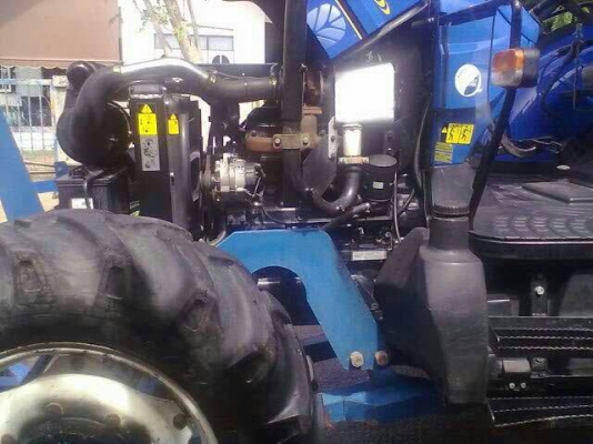 รถไถ ยี่ห้อ NEW HOLLAND รุ่น TD95 รถไถ ยี่ห้อ NEW HOLLAND รุ่น TD95