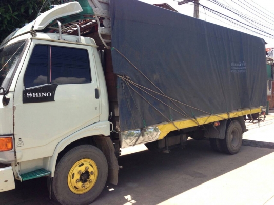 รถบรรทุก 6 ล้อ ยี่ห้อ  HINO รุ่น FC120 ยาว 5.50เมตร  สภาพพร้อมใช้งาน