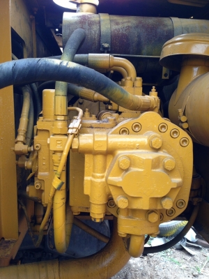 ขายรถ KOMATSU PC200-5 มีทะเบียน ไฟฟ้าครบ แอร์ CD