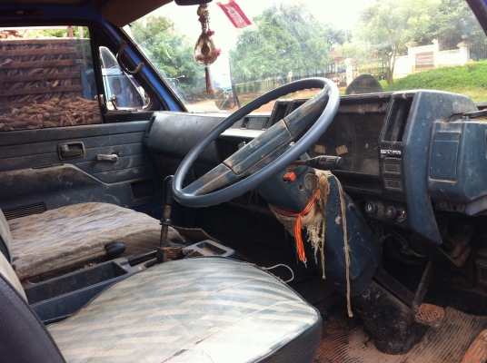 ISUZU NPR 115 Hp ดั้มรถห้างแท้ สวยๆราคาถูกๆ สภาพพร้อมใช้