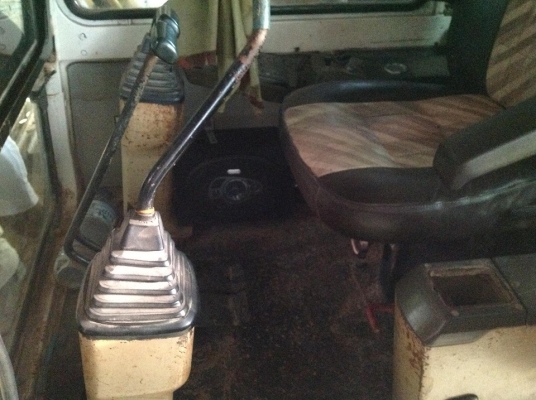 ขาย PC 120-5 4 สูบ Turbo ไฟฟ้าเต็มตัว ใช้งานได้ มีเล่มทะเบียน ขาย PC 120-5 4 สูบ Turbo ไฟฟ้าเต็มตัว ใช้งานได้ มีเล่มทะเบียน