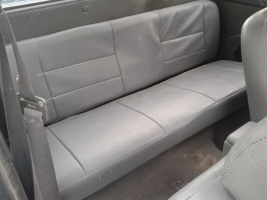 ขาย MAZDA B2500 กระบะCAB พร้อมใช้งานหรือทำมาหากินสวยๆ