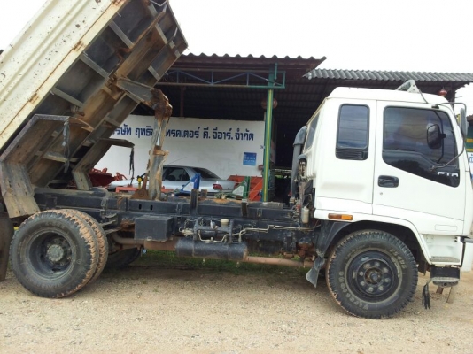 ขายหกล้อดั๊มพ์   FTR  EURO 2  200   HP.  ห้างแท้  สวยๆราคาไม่แรงครับตั้งใจจะขาย