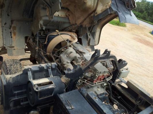 ขายหกล้อดั๊มพ์   FTR  EURO 2  200   HP.  ห้างแท้  สวยๆราคาไม่แรงครับตั้งใจจะขาย