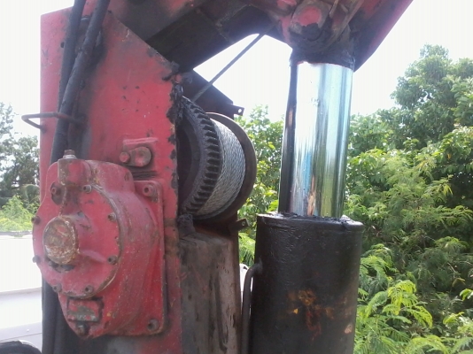 ขายเครนท้องV 5เหลี่ยม TADANO 4.5ตัน4ปอก3ชัก สภาพที่ต้องซ่อม นิดหน่อย เอวแน่ ซิลมีรั่ว ทำสีใหม่สวยเลยครับ