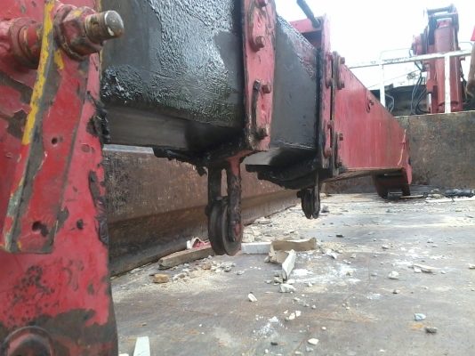 ขายเครนท้องV 5เหลี่ยม TADANO 4.5ตัน4ปอก3ชัก สภาพที่ต้องซ่อม นิดหน่อย เอวแน่ ซิลมีรั่ว ทำสีใหม่สวยเลยครับ