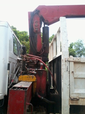 ขายเครนท้องV 5เหลี่ยม TADANO 4.5ตัน4ปอก3ชัก สภาพที่ต้องซ่อม นิดหน่อย เอวแน่ ซิลมีรั่ว ทำสีใหม่สวยเลยครับ