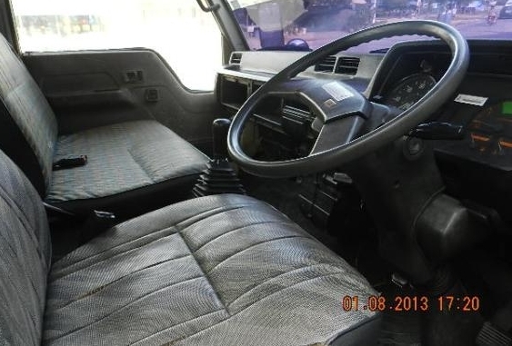 ขาย Mitsu canter 115 เครื่องดี คัซซีสวย ราคาถูก โทร 088-4501277