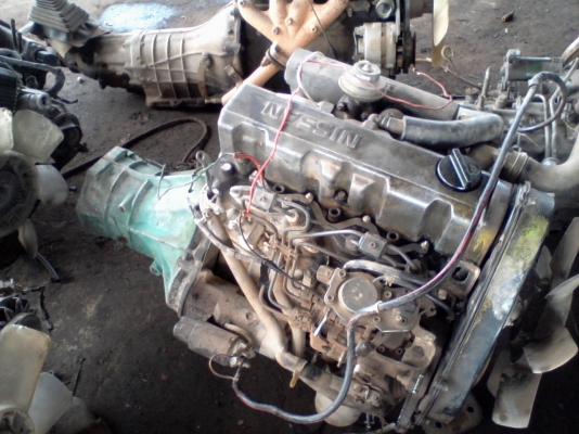 เครื่องพร้อมเกียร์ nissan ld20 turbo (รุ่นLD2) ฝาเรียบ มี VDO