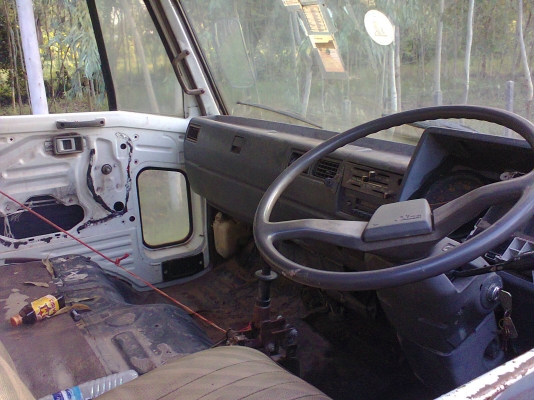 ขาย FB112 117 แรง Fหน้า-หลัง เบรคจิ๊ฟฟี่ พวงมาลัย power เครื่องดี แชชซีสวย ไม่มีเล่มทะเบียน ขาย FB112 117 แรง Fหน้า-หลัง เบรคจิ๊ฟฟี่ พวงมาลัย power เครื่องดี แชชซีสวย ไม่มีเล่มทะเบียน