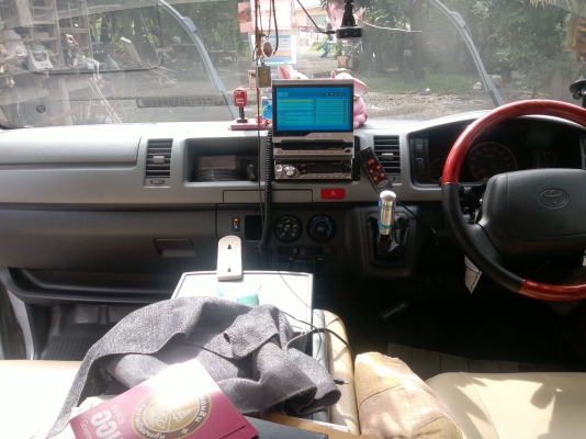 ขายรถตู้คอมมูเตอร์ปี 2008  VIPเบาะเก้า รถสวยบางเดิมไม่เคยชน ลดสุดๆไปเลยครับเหลือ 900000 บาท