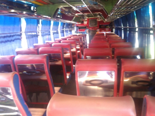 ขายบัส 6 ล้อ พัดลม 12ม.เครื่องนิสสัน PE6ติดต่อ096-3978916 ขายบัส 6 ล้อ พัดลม 12ม.เครื่องนิสสัน PE6ติดต่อ096-3978916