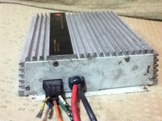 ขายแอมป์ AUTOTEK รุ่น Model 7150 BTS (2ch)ใช้ได้ปกติ 1000.-