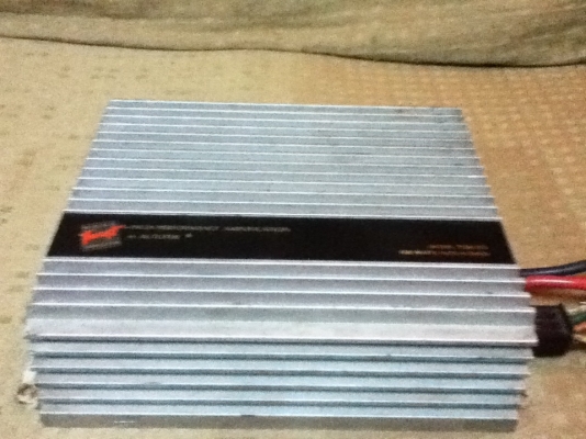 ขายแอมป์ AUTOTEK รุ่น Model 7150 BTS (2ch)ใช้ได้ปกติ 1000.-