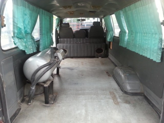 ตู้หัวจรวดปี 96 เครื่อง 1J ออโต้ แก็ส LPG พาวเวอร์ แม็ก15 ยางดี 4 เส้น สภาพสวยไม่มีเบาหลังไว้สำหรับบรรทุก