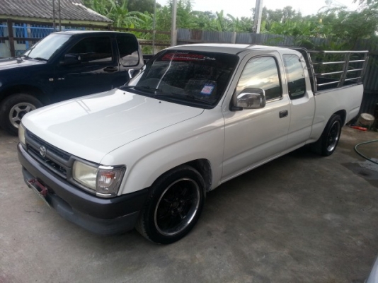 Toyota Tiger 2500 ABS ปี2000 สีขาว แม็ก17 กระจกธรรมดา คอกสแตนเลส สภาพสวย ขับดี ต่อรองได้คับ Toyota Tiger 2500 ABS ปี2000 สีขาว แม็ก17 กระจกธรรมดา คอกสแตนเลส สภาพสวย ขับดี ต่อรองได้คับ