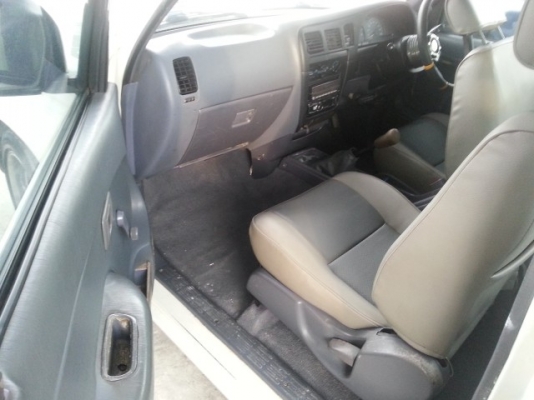 Toyota Tiger 2500 ABS ปี2000 สีขาว แม็ก17 กระจกธรรมดา คอกสแตนเลส สภาพสวย ขับดี ต่อรองได้คับ Toyota Tiger 2500 ABS ปี2000 สีขาว แม็ก17 กระจกธรรมดา คอกสแตนเลส สภาพสวย ขับดี ต่อรองได้คับ