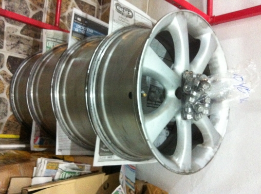 ขายล้อแม็ก toyota wish 5 รู x 100