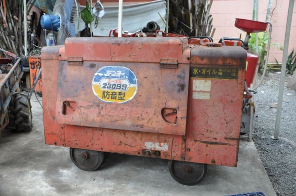 ขายปั่นไฟ-ตู้เชื่อม DENYO 230SS สภาพสวยเดิมจากญี่ปุ่นยังไม่เคยใช้งานในไทย 39,000 เท่านั้น!!