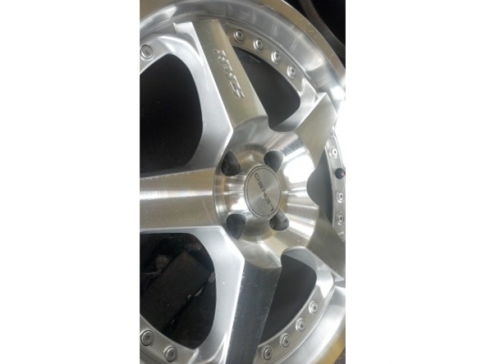 เลนโซ่ขอบ 17 สภาพดี 6900