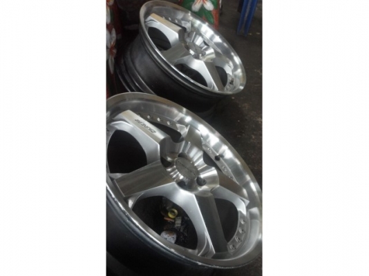 เลนโซ่ขอบ 17 สภาพดี 6900