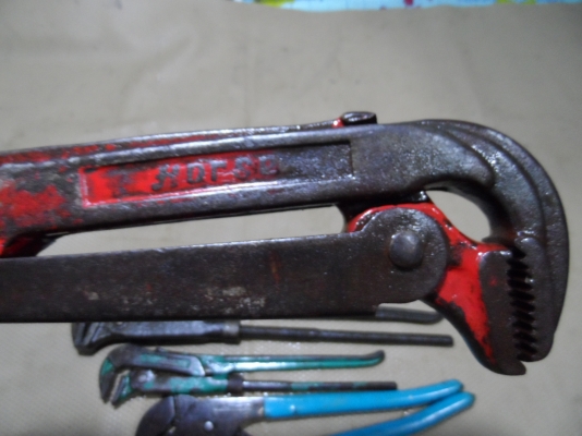 ประแจคอม้า ขนาดใหญ่ 30นิ้ว