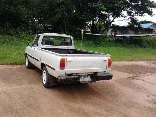 มาสด้า แฟมมิเลีย 1300 มาสด้า แฟมมิเลีย 1300