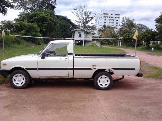 มาสด้า แฟมมิเลีย 1300