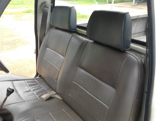 มาสด้า แฟมมิเลีย 1300 มาสด้า แฟมมิเลีย 1300