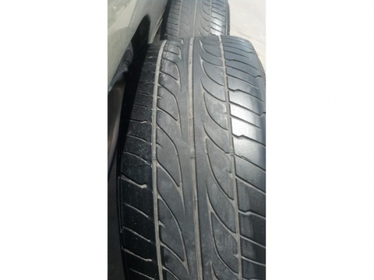 ยางขอบ 18 ดันลอบ 225 40 18 ปี 11 สองเส้น ยางขอบ 18 ดันลอบ 225 40 18 ปี 11 สองเส้น