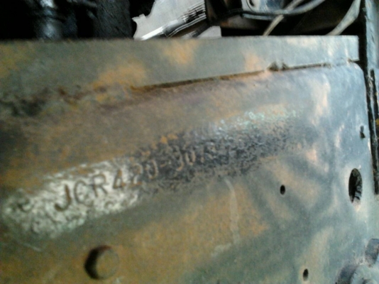 ISUZU JCR 165 HP 6BD1 กระบะคอกไม้ความยาว 5 เมตรสภาพดีไม่มีผุ หัวเก๋งสีบางเดิมๆไม่ผุภายในเก๋งคอนโซลอยู่ครบ เครื่องแห้งดี ช่วงล่างใหญ่คัชซีไม่ผุ ยาง 9.00 ขอบ 20 สภาพดี เอกสารเล่มทะเบียนครบ ราคาต่อรองได้ครับ