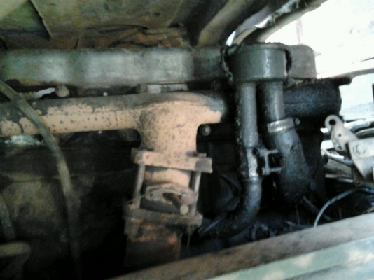 ISUZU JCR 165 HP 6BD1 กระบะคอกไม้ความยาว 5 เมตรสภาพดีไม่มีผุ หัวเก๋งสีบางเดิมๆไม่ผุภายในเก๋งคอนโซลอยู่ครบ เครื่องแห้งดี ช่วงล่างใหญ่คัชซีไม่ผุ ยาง 9.00 ขอบ 20 สภาพดี เอกสารเล่มทะเบียนครบ ราคาต่อรองได้ครับ