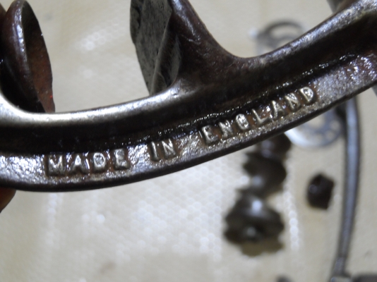 เครื่องบดมือหมุน England คลาสสิค