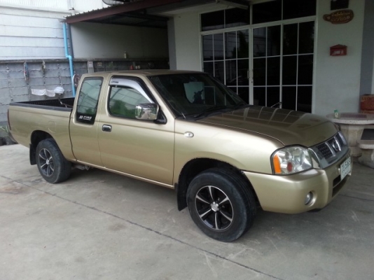 Nissan Frontier ปี04 ZDI 3000 สีบอรนทอง แค๊ป ไฟฟ้า พาวเวอร์ ล้อแม็๋ก แม็กลายเนอร์ รถบ้าน สภาพสวยคับ