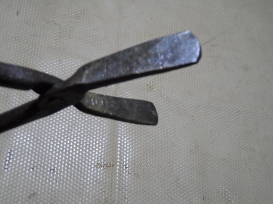 คีมจับงานร้อน