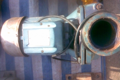 ปั้มน้ำหอยโข่ง 3 นิ้ว ของอิตาลีเป็นของอิตาลีแท้ครับสภาพดีมากครับ  ขนาดท่อ  3  นิ้วตัวใหญ่ครับรุ่นนี้ใช้ยาวครับราคานี้สุดคุ้มมากครับ