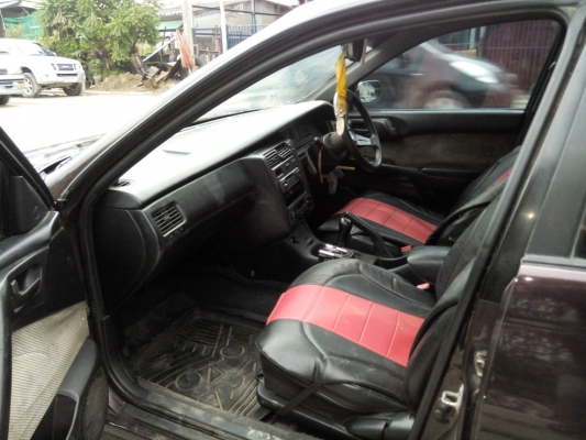 ขอขาย โตโยต้า ท้ายโด่งครับ ขับใช้งานคุ้มครับ ถูกๆ ไม่เคยเป็นแท็กซี่