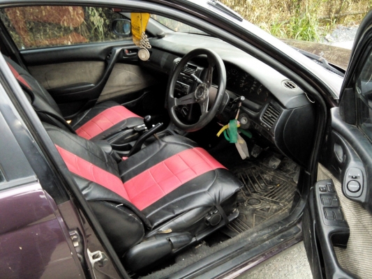 ขอขาย โตโยต้า ท้ายโด่งครับ ขับใช้งานคุ้มครับ ถูกๆ ไม่เคยเป็นแท็กซี่